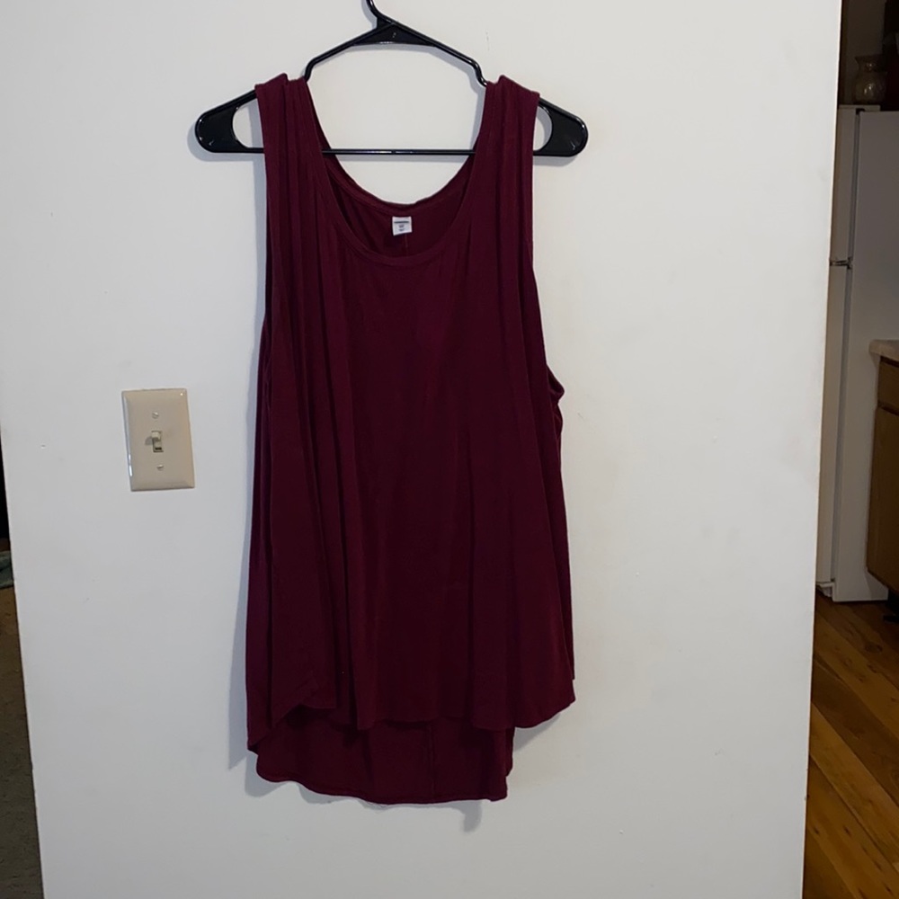Maroon tank top